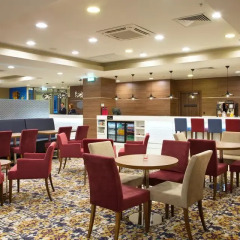 Гостиница Hampton by Hilton Moscow Strogino (Хэмптон бай Хилтон) в Москве - забронировать гостиницу Hampton by Hilton Moscow Strogino (Хэмптон бай Хилтон), цены и фото номеров Москва гостиничный бар