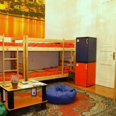 Squirrel Hostel Tbilisi Кровать в общем номере с двухъярусной кроватью фото 5