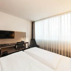 Select Hotel Spiegelturm Berlin 4* Стандартный номер с различными типами кроватей фото 7