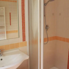 Отель Villa Maria Apartments Италия, Риччоне - отзывы, цены и фото номеров - забронировать отель Villa Maria Apartments онлайн ванная