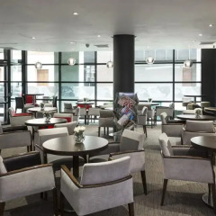 Отель Ibis Glasgow City Centre – Sauchiehall St гостиничный бар