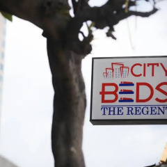 Отель City Beds The Regent Шри-Ланка, Коломбо - отзывы, цены и фото номеров - забронировать отель City Beds The Regent онлайн спортивное сооружение