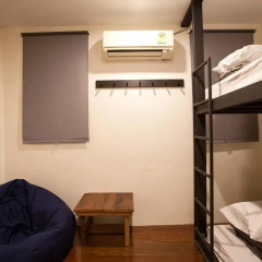 Dilokchan Hostel Номер категории Эконом с различными типами кроватей