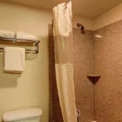 Отель Red Roof Inn Atlanta Six Flags 2* Стандартный номер с различными типами кроватей фото 3