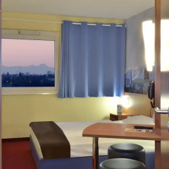 B&B Hotel Munchen Airport 2* Стандартный номер с различными типами кроватей фото 2