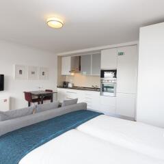 Апартаменты Apartments Lisboa - Parque das Nacoes в номере