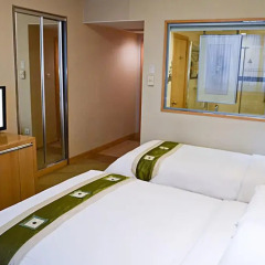 Regal Shanghai East Asia Hotel 4* Стандартный номер с различными типами кроватей