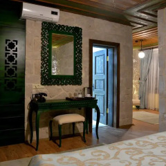 Elevres Stone House Hotel 4* Люкс повышенной комфортности с различными типами кроватей фото 29
