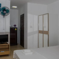 Отель Allstar Guesthouse 3* Стандартный номер фото 13
