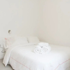 Апартаменты Saint Germain - Pont Neuf Apartment комната для гостей фото 4
