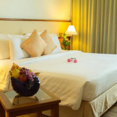 Royal Phuket City Hotel 4* Номер Делюкс