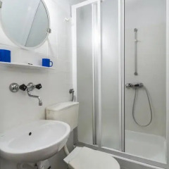 Diamonds Hotel Rzemieślnik 2* Стандартный номер с различными типами кроватей фото 6