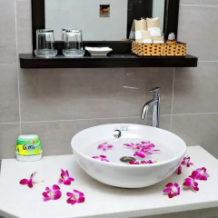 The World Hotel Nha Trang 3* Улучшенный номер с различными типами кроватей фото 15