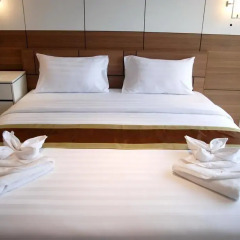 Отель I Am Residence 3* Студия Делюкс с двуспальной кроватью