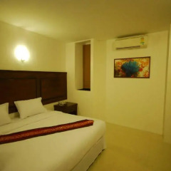 Отель Patong Budget Rooms Номер Делюкс с различными типами кроватей