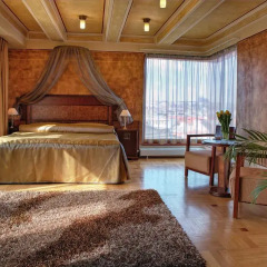 Отель Majestic Plaza 5* Люкс фото 2