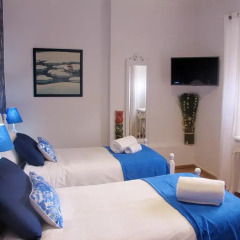 Отель Guest House Lisbon Terrace Suites II 3* Полулюкс с различными типами кроватей