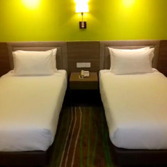 Cosmo Hotel Kuala Lumpur Улучшенный номер 2 отдельные кровати