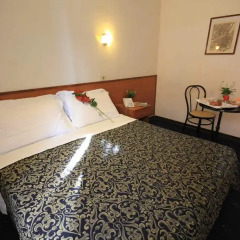 Seiler Hotel 2* Стандартный номер с двуспальной кроватью фото 2