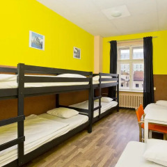 A Plus Hotel and Hostel Кровать в общем номере с двухъярусной кроватью фото 7