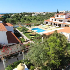Отель Balaia Sol Holiday Club Португалия, Албуфейра - 1 отзыв об отеле, цены и фото номеров - забронировать отель Balaia Sol Holiday Club онлайн балкон