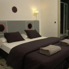 Отель Hostal Sol y K Испания, Барселона - отзывы, цены и фото номеров - забронировать отель Hostal Sol y K онлайн спа