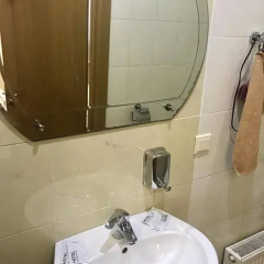 Гостиница Kharkovlux Украина, Харьков - 2 отзыва об отеле, цены и фото номеров - забронировать гостиницу Kharkovlux онлайн ванная