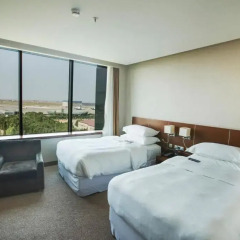 Отель Sheraton Baku Airport Азербайджан, Баку - 1 отзыв об отеле, цены и фото номеров - забронировать отель Sheraton Baku Airport онлайн комната для гостей фото 3