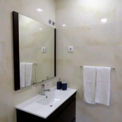 Апартаменты Downtown Boutique Studio & Suites Улучшенный люкс с различными типами кроватей фото 9