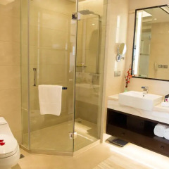 Kingdom Narada Grand Hotel комната для гостей фото 4