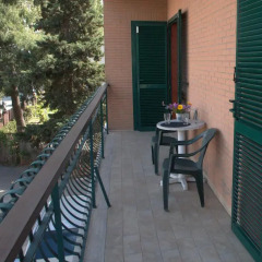 Отель Flatinrome Residence Fiera Апартаменты с различными типами кроватей фото 35