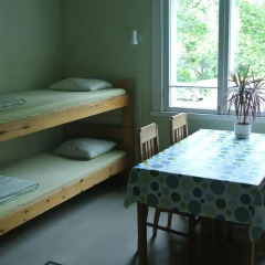 Porvoo Hostel Стандартный семейный номер с двуспальной кроватью (общая ванная комната) фото 2