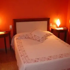Отель Hostal Restaurante Arasa Стандартный номер с двуспальной кроватью фото 11