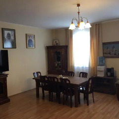 Гостиница Троице-Сергиев Варницкий Монастырь в Ростове Великом отзывы, цены и фото номеров - забронировать гостиницу Троице-Сергиев Варницкий Монастырь онлайн Ростов Великий комната для гостей