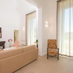 Отель Le Bifore Charming House Лечче комната для гостей фото 3