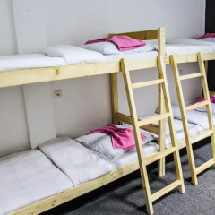 Come&Sleep Хостел Кровать в женском общем номере двухъярусные кровати
