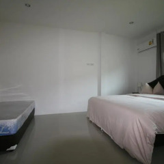Отель Phuket Airport Orchidilla Mai Khao Beach Houses комната для гостей фото 2