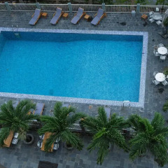Отель Maroko Bayshore Suites бассейн фото 3