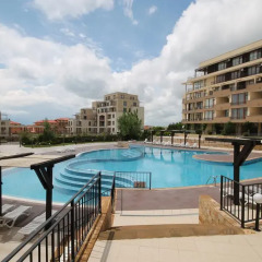 Апартаменты Studio New Estate in complex Luxor бассейн