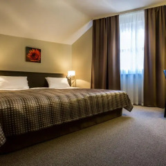 Отель Corvin Hotel Budapest Венгрия, Будапешт - 3 отзыва об отеле, цены и фото номеров - забронировать отель Corvin Hotel Budapest онлайн комната для гостей фото 4