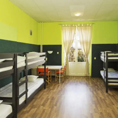 A Plus Hotel and Hostel Кровать в общем номере с двухъярусной кроватью фото 8