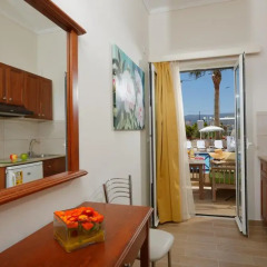 Philoxenia Hotel Apartments в номере