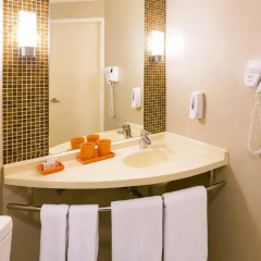 Отель ibis Phuket Kata 3* Стандартный номер с двуспальной кроватью фото 4