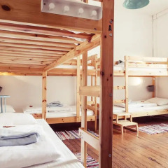 Lisbon Chillout Hostel Кровать в общем номере фото 24