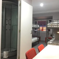 Golden Tram 242 Lisbonne Hostel Стандартный номер разные типы кроватей фото 3