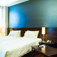 Отель Baan Silom Soi 3 2* Улучшенный номер с разными типами кроватей фото 39