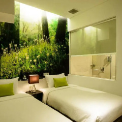 J8 Hotel 3* Улучшенный номер с различными типами кроватей фото 4
