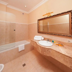 Royal Grand Hotel & Spa 4* Полулюкс с различными типами кроватей