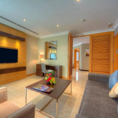 Отель Dubai Marine Beach Resort & Spa 5* Стандартный номер с различными типами кроватей
