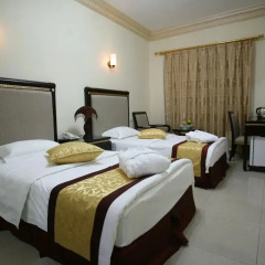Cedar Hotel 3* Стандартный номер с 2 отдельными кроватями фото 3